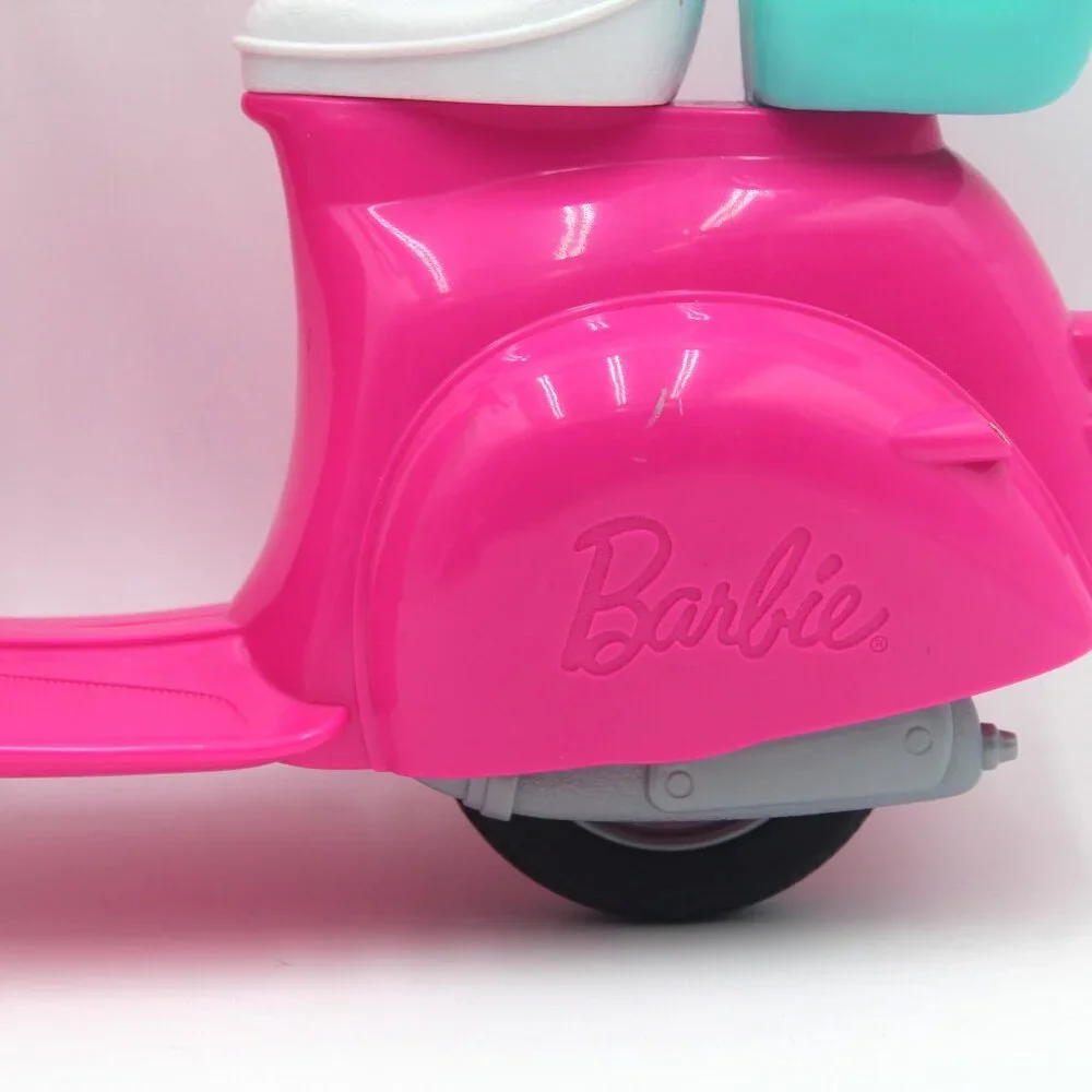 Barbie Pink & White Scooter Vespa Moped Vehicle No Stopper 2016 Mattel